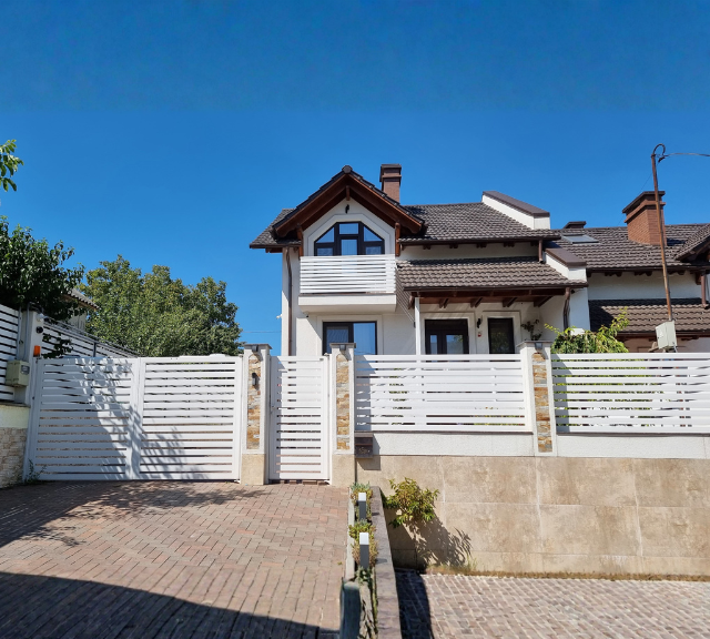 Duplexuri și Ansambluri